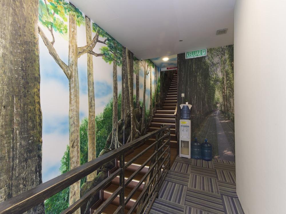 Rain Forest Hotel Куала Лумпур Екстериор снимка