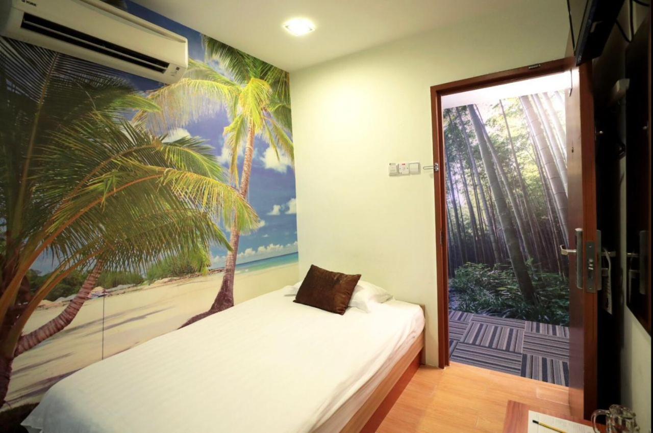 Rain Forest Hotel Куала Лумпур Екстериор снимка