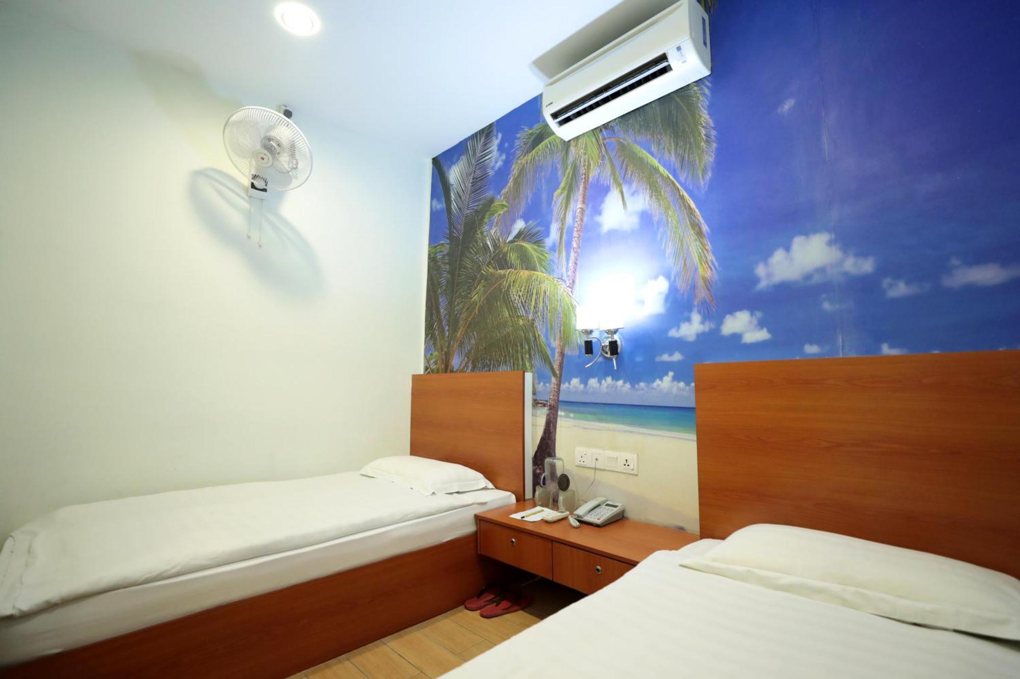 Rain Forest Hotel Куала Лумпур Стая снимка