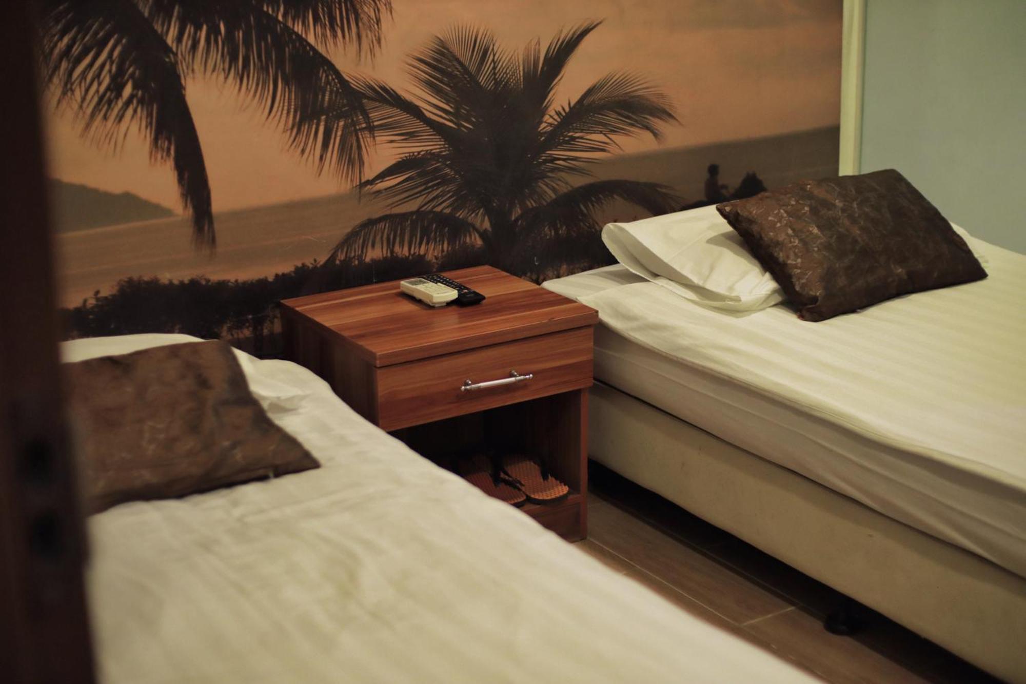 Rain Forest Hotel Куала Лумпур Стая снимка
